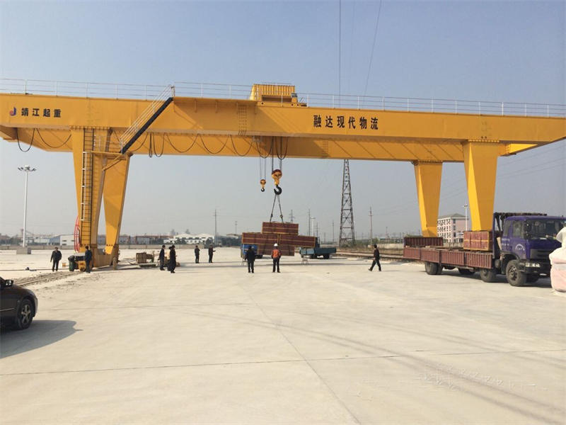 MG型雙梁門式起重機.jpg MG型雙梁門式起重機.jpg